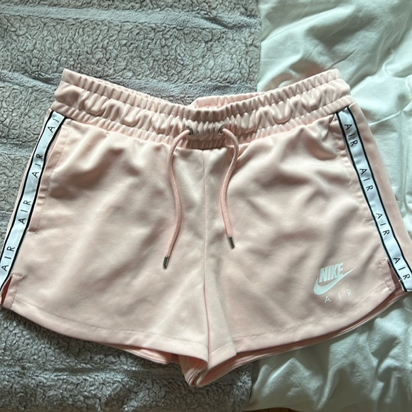 Nike Pants - Nike women shorts